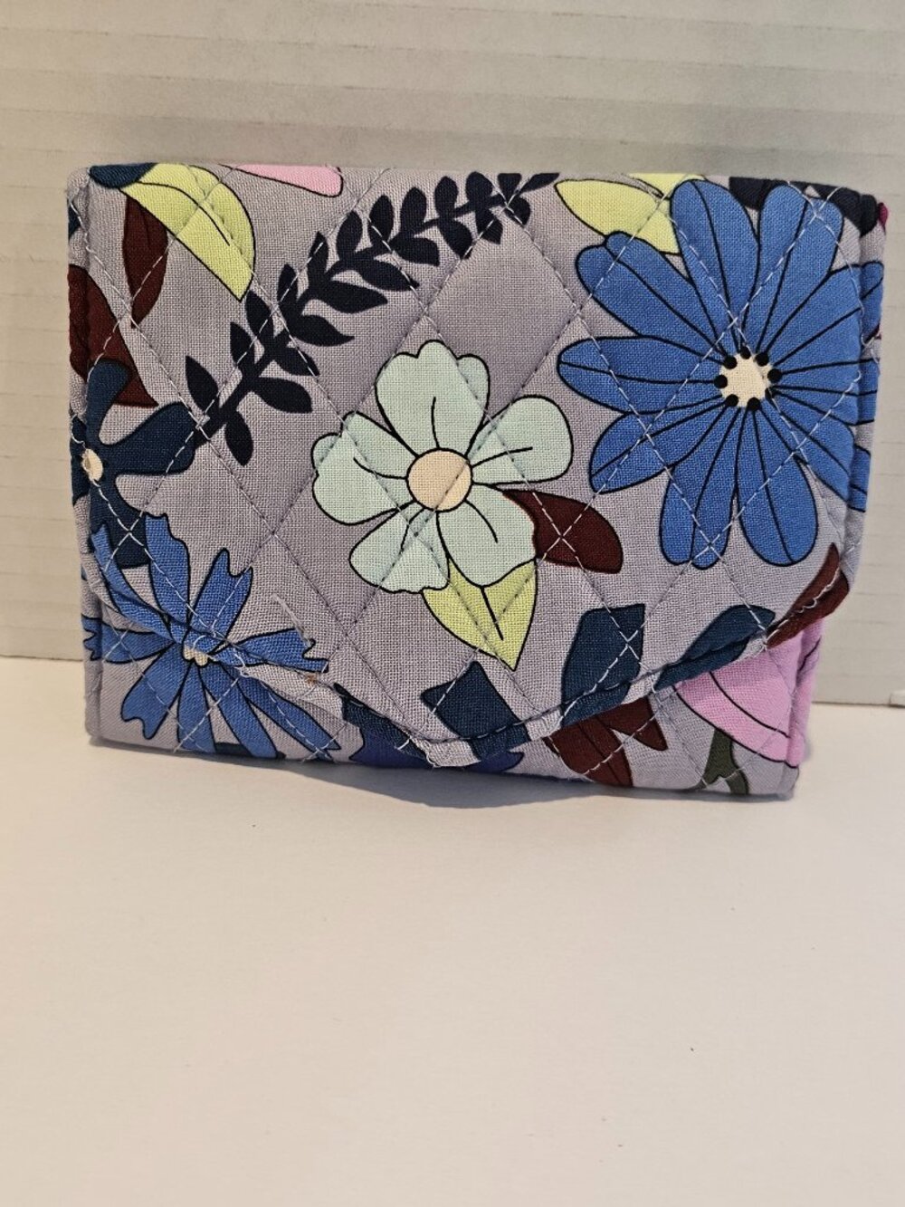 VEra Bradley RFID Mini Tri-fold Wallet Bengal Lily Floral Grey Blue Flowers